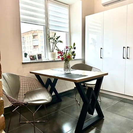 Comfortable Apartments With A Coffee Machine In The City Centre, Zlata Plaza Ровно Экстерьер фото