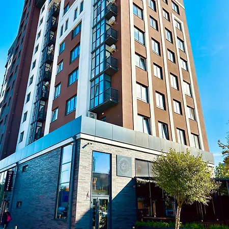 Comfortable Apartments With A Coffee Machine In The City Centre, Zlata Plaza Ровно Экстерьер фото