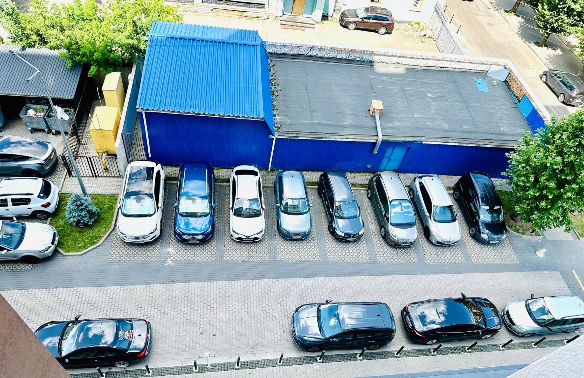 Comfortable With A Coffee Machine In The Centre, Zlata Plaza Rivne