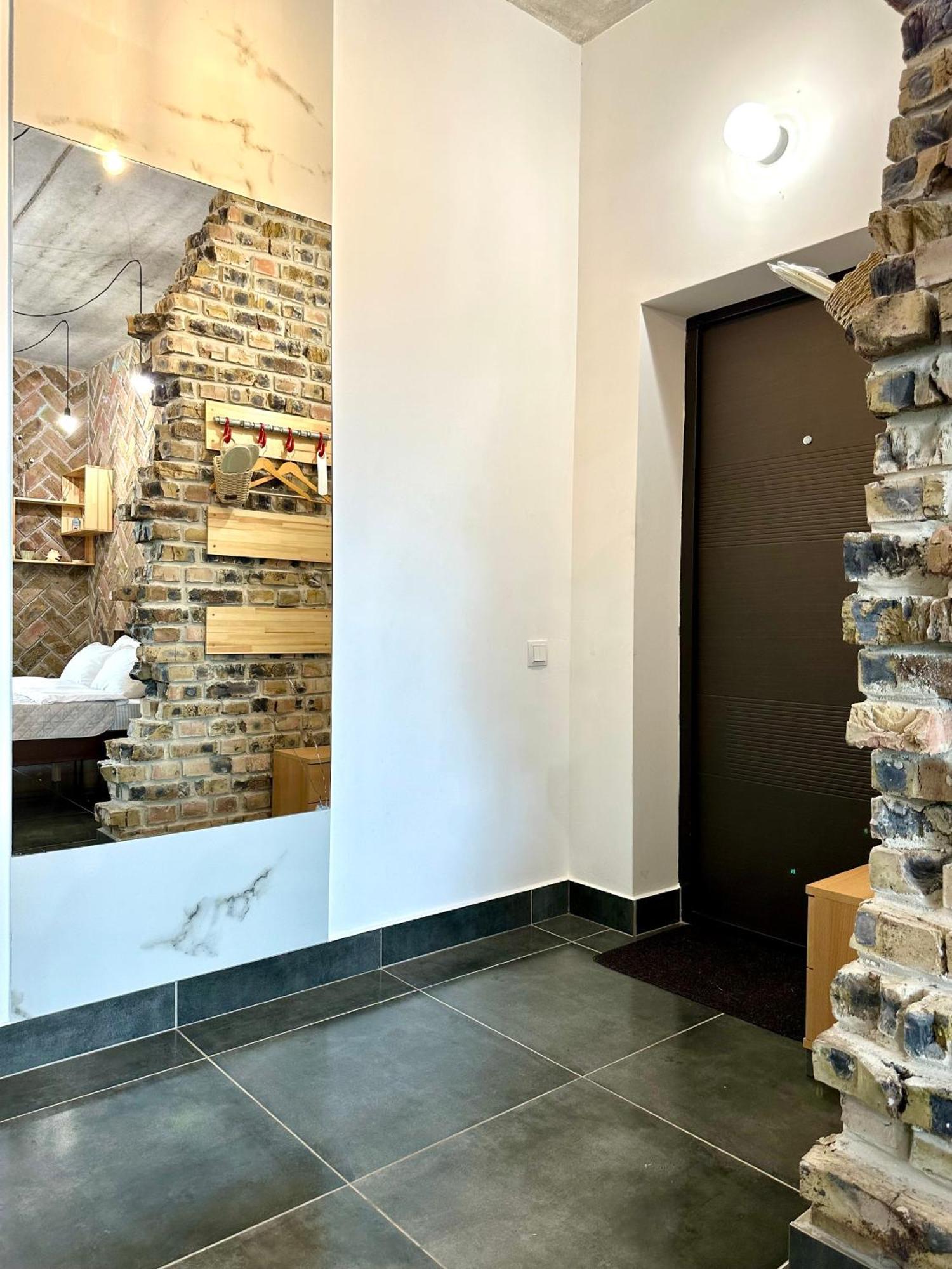 Comfortable With A Coffee Machine In The Centre, Zlata Plaza